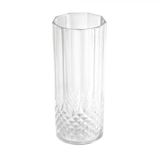 Vasos altos con efecto cristal.